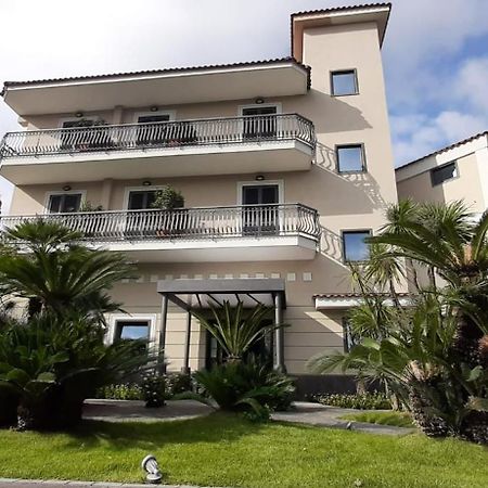 Hotel Tiro A Volo Pozzuoli Zewnętrze zdjęcie