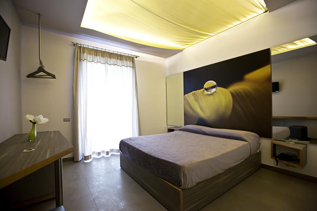 Hotel Tiro A Volo Pozzuoli Zewnętrze zdjęcie