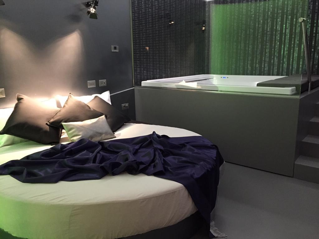 Hotel Tiro A Volo Pozzuoli Zewnętrze zdjęcie