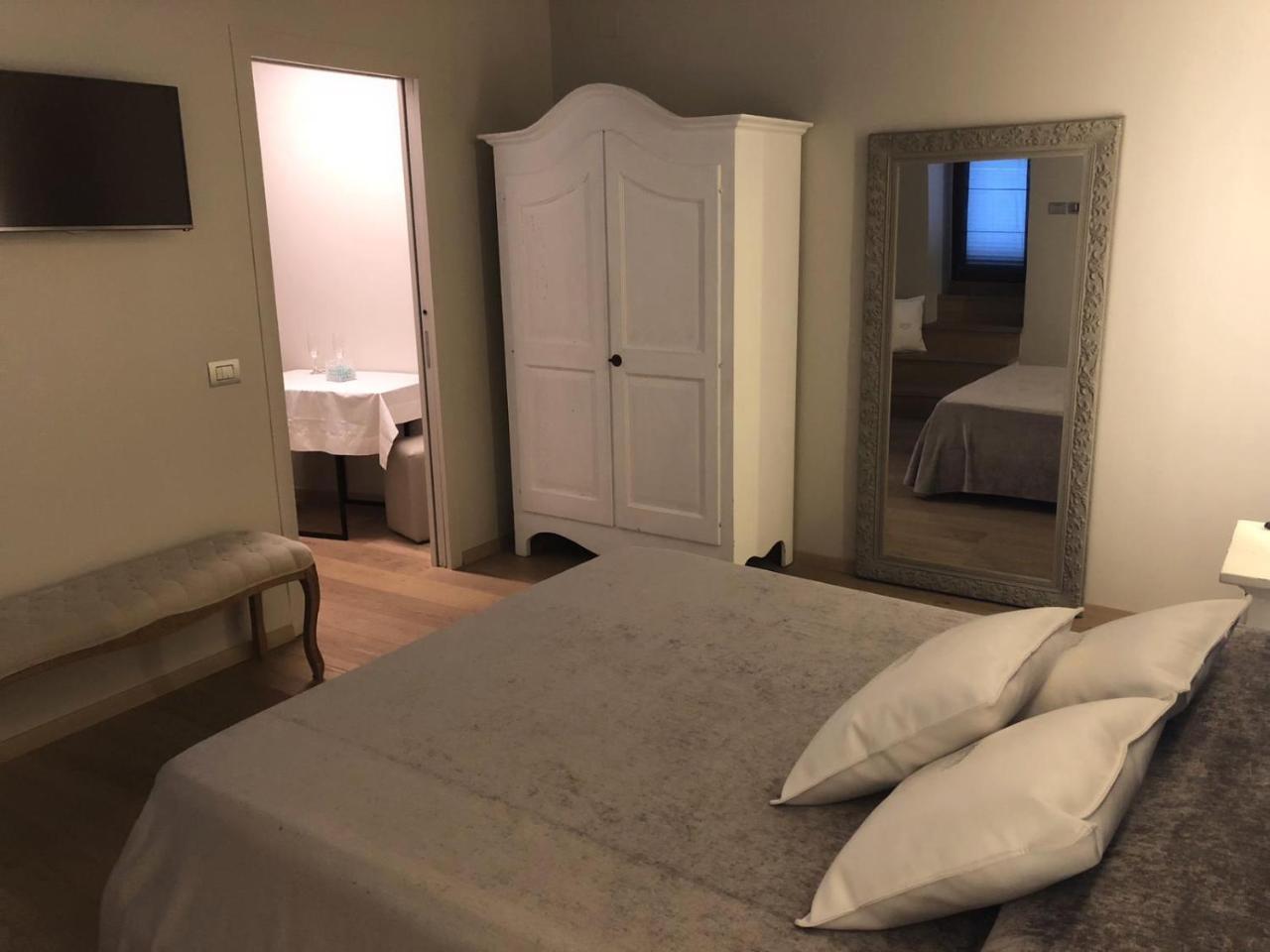 Hotel Tiro A Volo Pozzuoli Zewnętrze zdjęcie