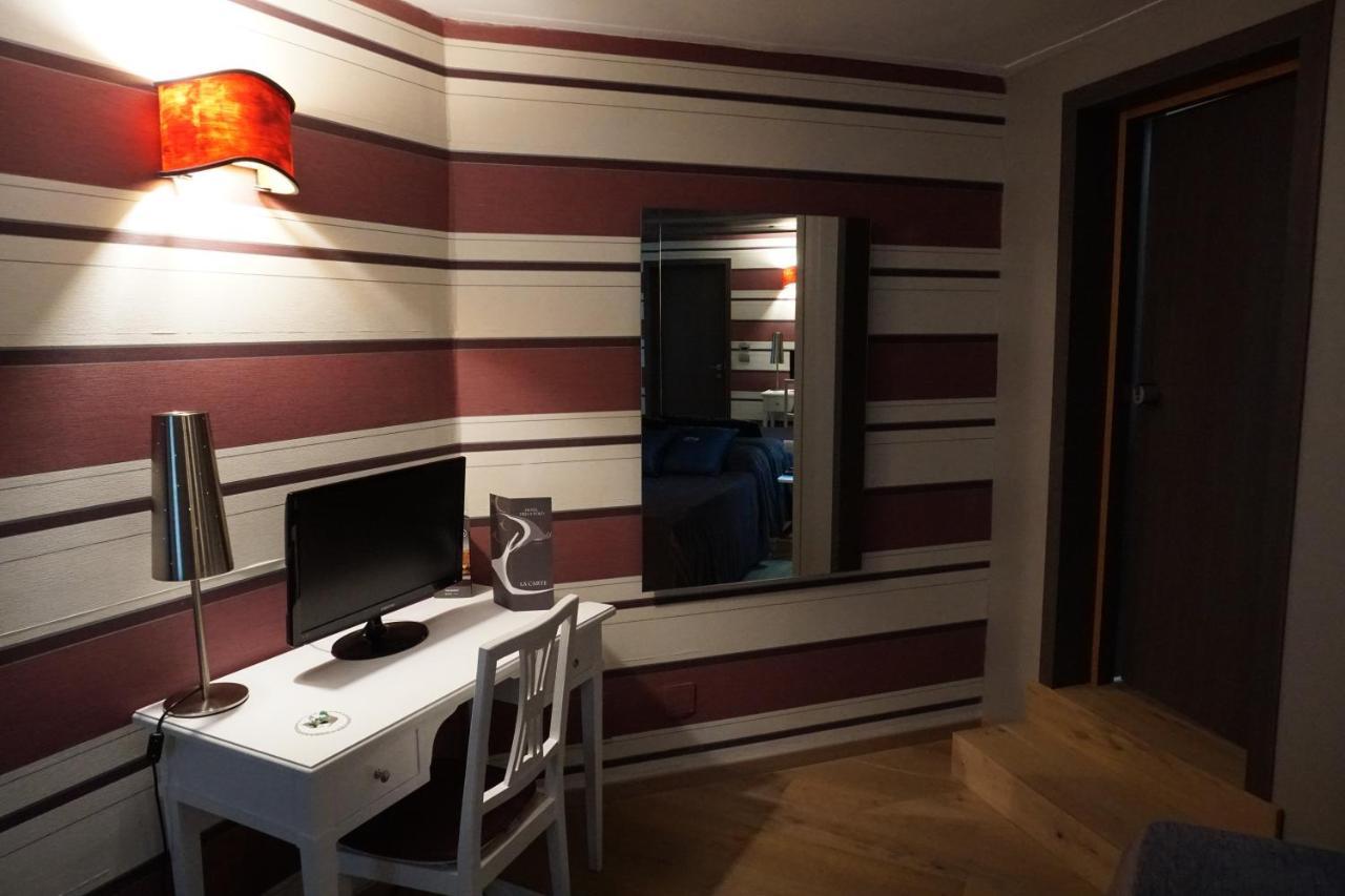 Hotel Tiro A Volo Pozzuoli Zewnętrze zdjęcie